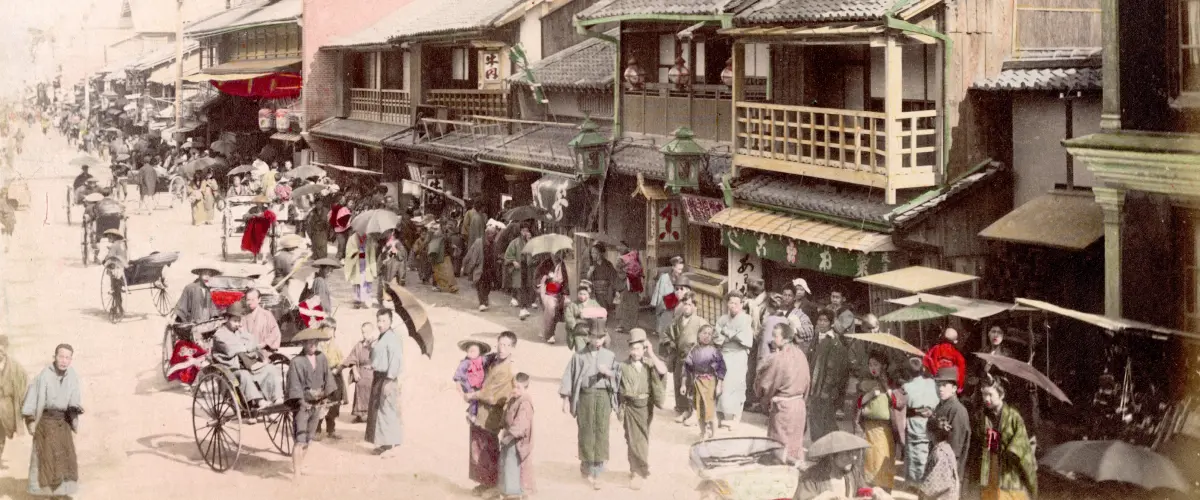 Japan-Carousel Container-05.jpg