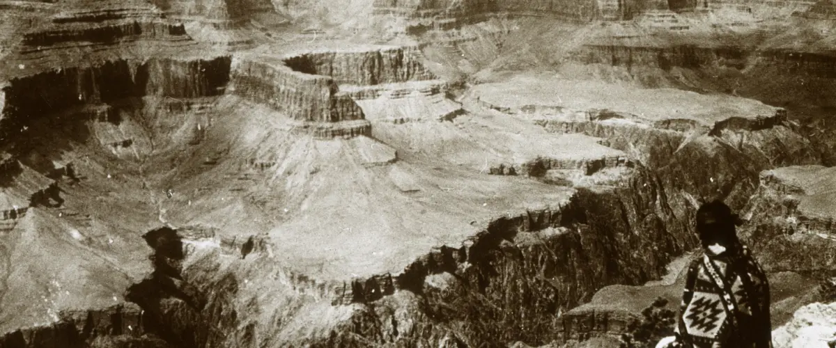 USA-Carousel Container-04.jpg