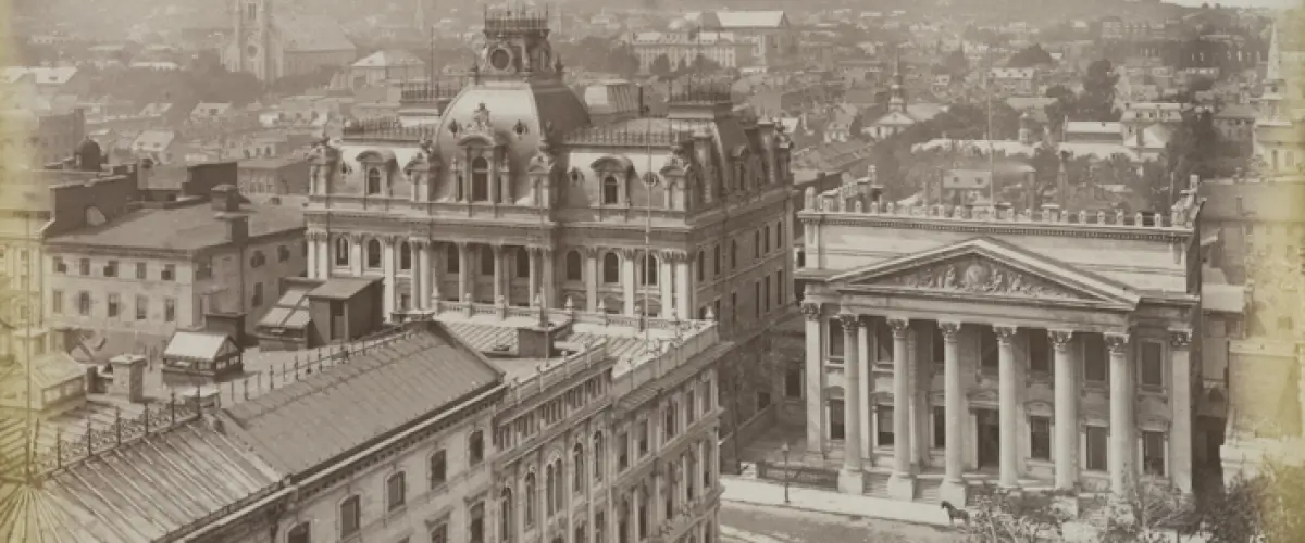 Canada-Carousel Container-01.jpg